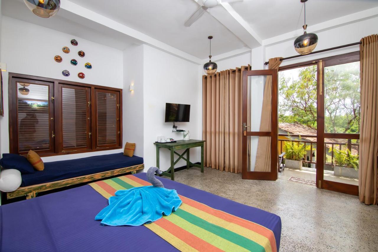 Nature Cabanas&Floating Restaurant Galle Exterior foto