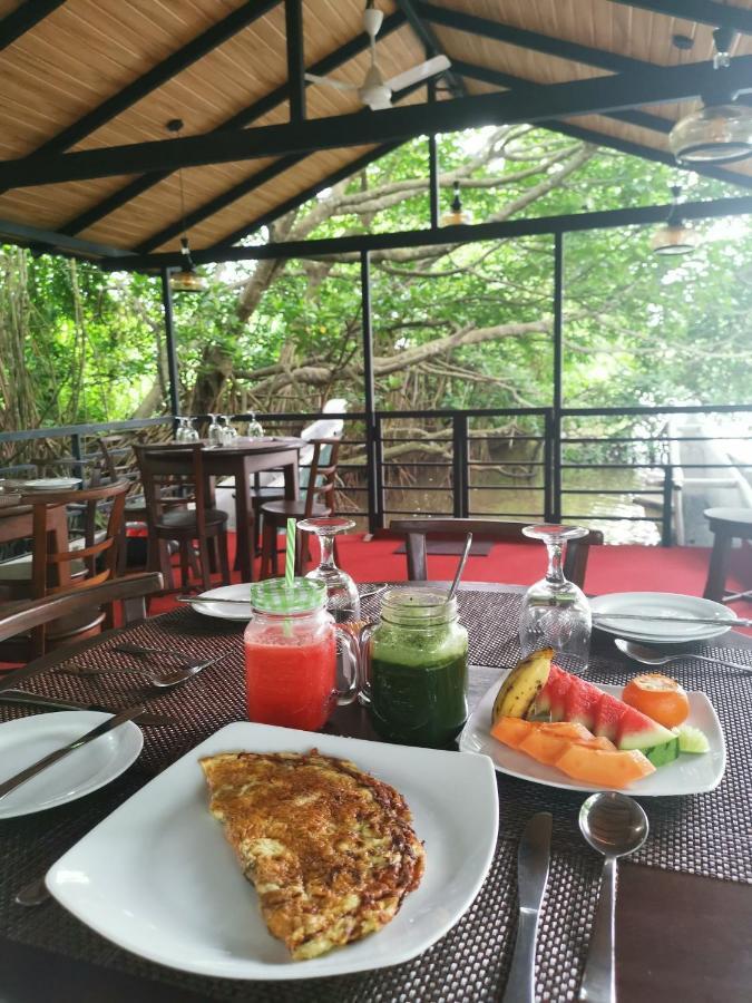 Nature Cabanas&Floating Restaurant Galle Exterior foto